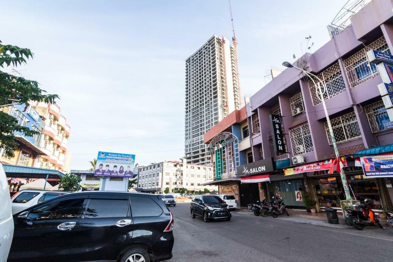 Lovina Inn - Nagoya Batam Exterior foto
